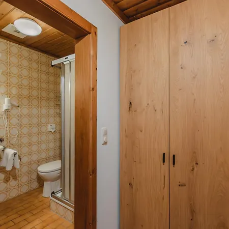 Wiesfleck Konukevi Taxenbach