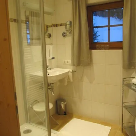 Wiesfleck Guest house Taxenbach